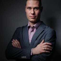 Dr. Barna Szimandl