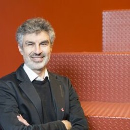 Yoshua Bengio