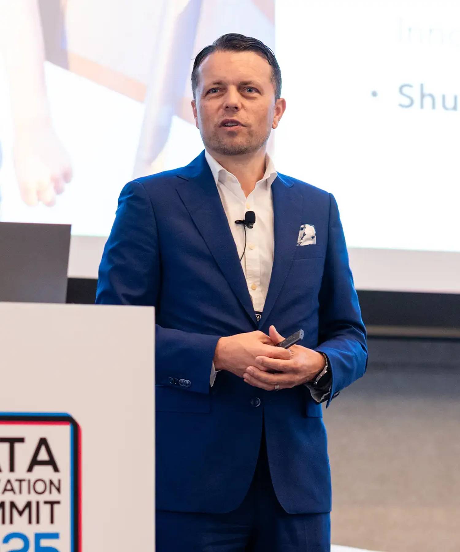 .stk-c01af01-container{margin-top:0px !important;margin-right:0px !important;margin-bottom:0px !important;margin-left:0px !important;min-height:1000px !important;}.stk-c01af01-inner-blocks{justify-content:flex-end !important;}.stk-c01af01 {background-color:linear-gradient(180deg,rgba(7,146,227,0) 68%,rgb(225,5,140) 100%) !important;background-image:url(https://datainnovationsummit.com/wp-content/uploads/2025/12/Data-Innovation-Summit-MEA-2026-1.webp) !important;background-position:center center !important;border-top-left-radius:36px !important;border-top-right-radius:36px !important;border-bottom-right-radius:36px !important;border-bottom-left-radius:36px !important;overflow:hidden !important;}.stk-c01af01:before{background-color:linear-gradient(180deg,rgba(7,146,227,0) 68%,rgb(225,5,140) 100%) !important;opacity:0.8 !important;}@media screen and (min-width: 768px){.stk-c01af01 {flex:var(--stk-flex-grow, 1) 1 calc(40% - var(--stk-column-gap, 0px) * 1 / 2 ) !important;}}@media screen and (max-width:1199px){.stk-c01af01-container{min-height:500px !important;}}@media screen and (max-width: 767px){.stk-c01af01 {background-position:top left !important;margin-top:-12px !important;}.stk-c01af01-container{min-height:200px !important;}}