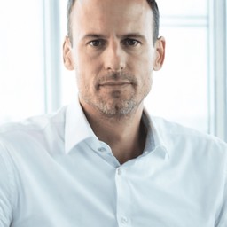 Dr. Sebastian Walter