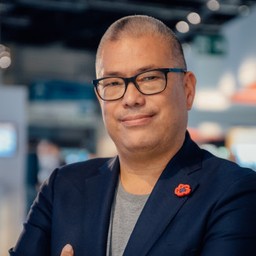 Dr Kim Nguyen